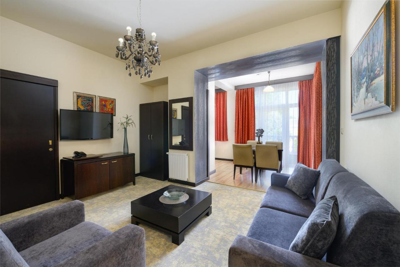 Hajdúszoboszló Hotel Aurum מראה חיצוני תמונה